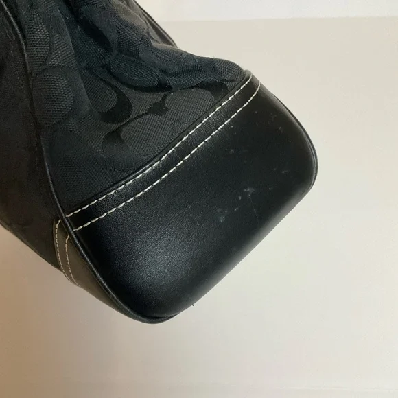 Y2K Coach Black Signature Canvas and Leather Hampton Tote - Picture 10 of 14